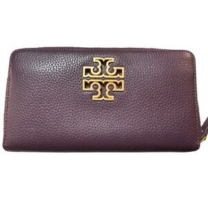 Tory Burch Britten Purple‎ Leather Zip Around Wallet Gold Logo Women's Clutch